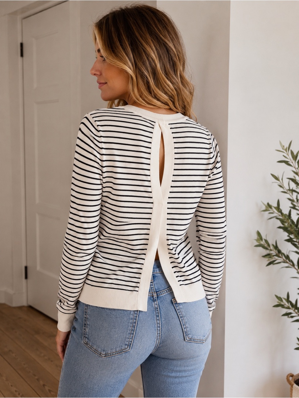 Eight 18 XS Striped Soft Knit Sweater Open Back Feminine Coastal